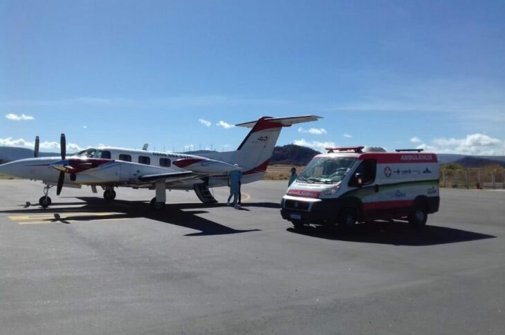 UTI Aérea no aeroporto de Guanambi. Foto: reprodução.