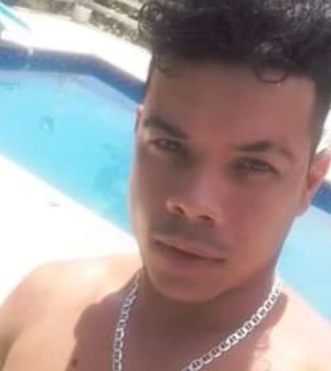 Gercino Ferreira é acusado de quebrar e invadir a delegacia de Carinhanha. Foto: reprodução.