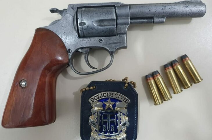 Arma apreendida na manhã desta terça-feira (28) em Carinhanha. Foto: PC.