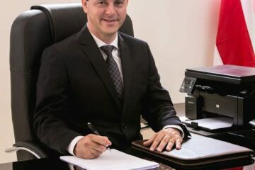 Prefeito de Caetité Aldo Gondim