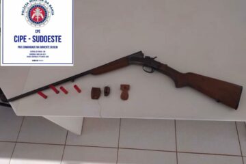 Arma apreendida em Caetité. Foto: reprodução Cipe/Sudoeste.