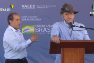 Ministro Tarcísio Gomes de Freitas anunciou a pavimentação asfática da BR-030, entre Cocos e Carinhanha.