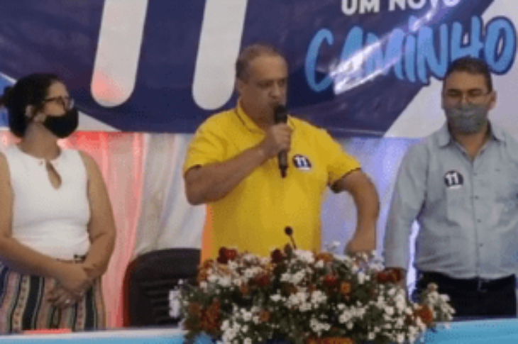 Léo e Gilvan Crente