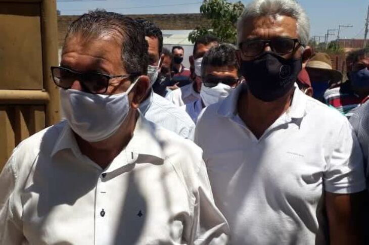 Chapa oficializada na tarde de sábado (12), em Carinhanha. Piau e Paulo.