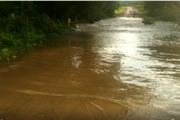 BR-030, entre Carinhanha e Feira da Mata. Foto:leitor.