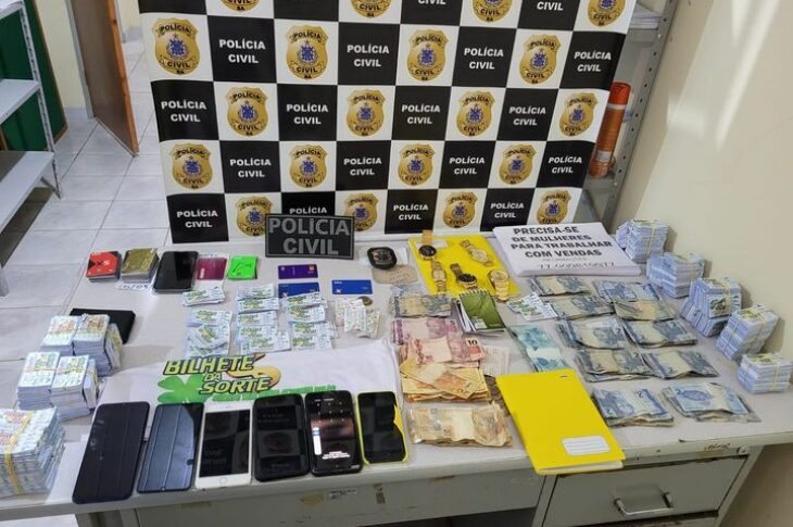 Material apreendido na operação. Foto: PC.