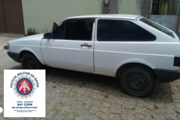 Carro recuperado em Igaorã. Foto: PM.