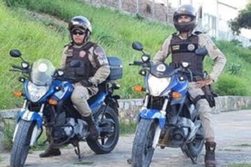 3ª CIA recebe 2 motocicletas para reforçar o policiamento. Foto: PM.