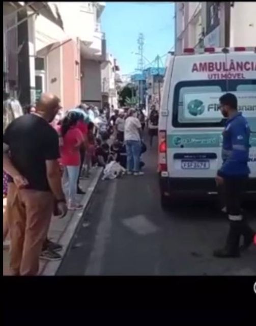 Idosa atropelada no centro de Guanambi. Foto: SMTRAN