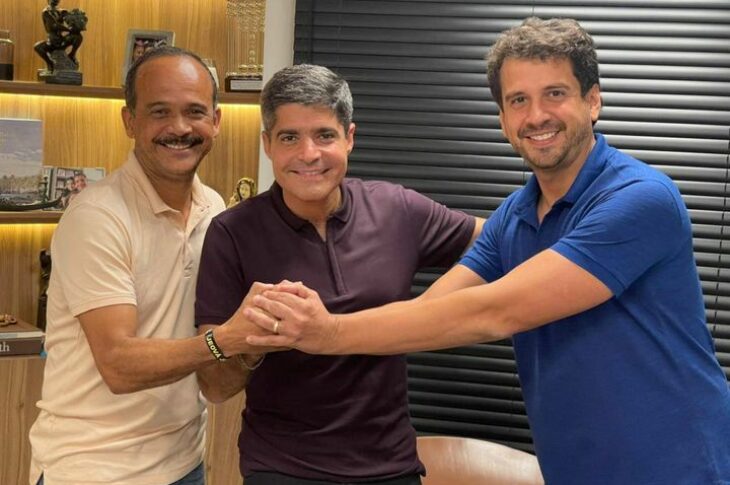 Elinaldo, Manuel rocha e ACM Neto. Foto: reprodução ASCOM