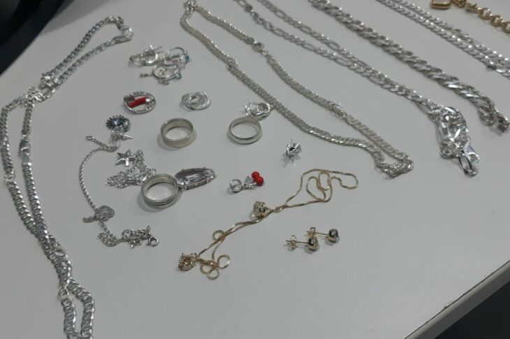 Material apreendido na BR-101. Foto: PC