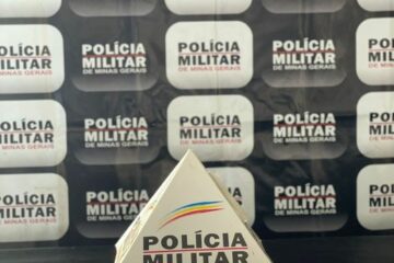 Material apreendido com o suspeito de tráfico. Foto: reprodução PM