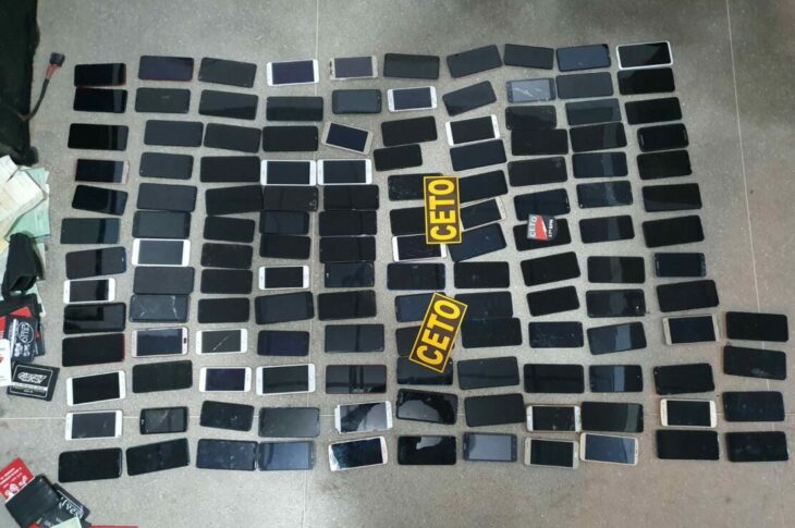 Aparelhos de celulares são apreendidos em Guanambi. Foto: Polícia Militar