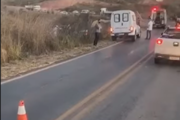 Colisão envolvendo carreta e carro. Foto: reprodução rede social