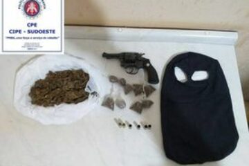 Material apreendido com o homem. Foto: Cipe/Sudoeste