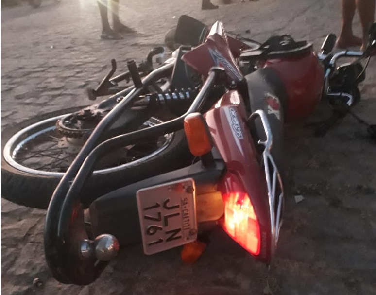 Motociclista tem parte da perna amputada após acidente. Foto: SMTran