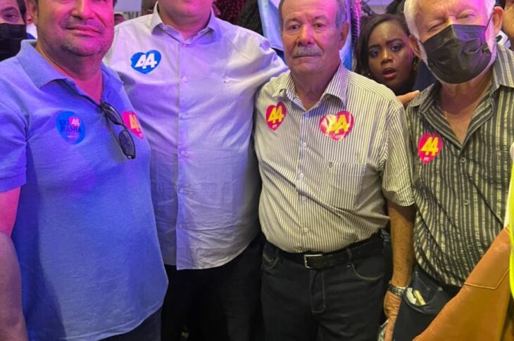 Dezin participa de lançamento da candidatura de ACM Neto. Foto: divulgação.