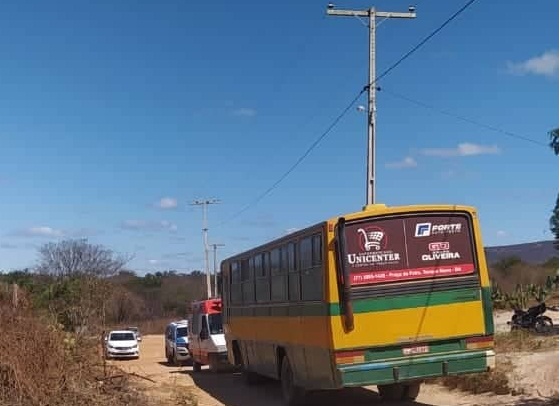 #Bahia: Motorista de ônibus escolar é morto com golpes de faca em Tanque Novo