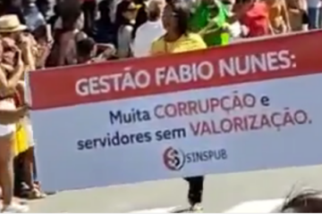 Manifestantes protestam contra prefeito. Foto: reprodução