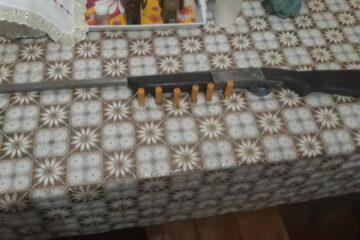 Espingarda e munição apreendida. Foto: Polícia Militar