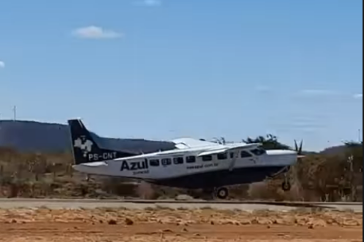 Azul Conecta pousando em Guanambi. Foto:reprodução rede social