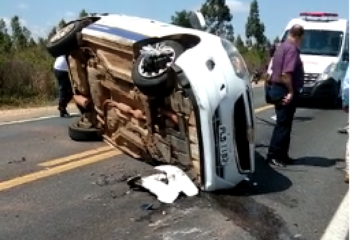 Acidente na BR-030, em Caetité. Foto: reprodução de rede social