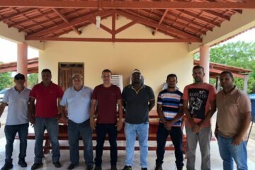 Cristiano, Manoel Rufino, Gimmy, Bita, Warlles, Ubiratan e Lula. Foto: divulgação