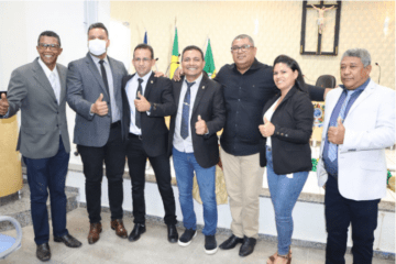 Mesa Diretora. Foto: Reprodução José Hélio/Notícias da Lapa