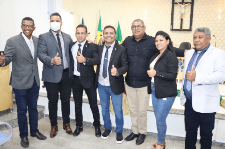 Mesa Diretora. Foto: Reprodução José Hélio/Notícias da Lapa