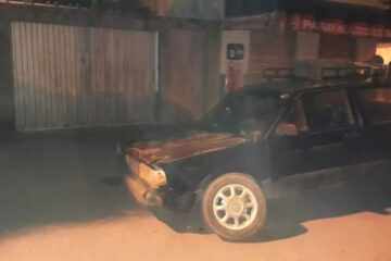 Carro guinchado em Mutans. Foto: Smtran