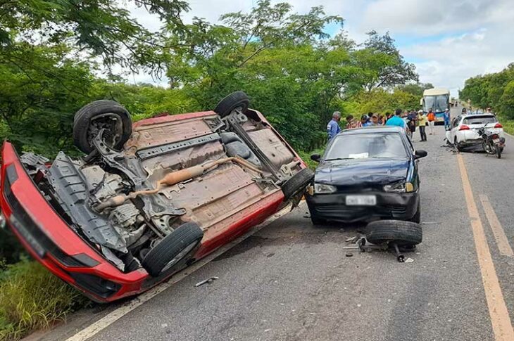 Acidente em Brumado. Foto: Lay Amorim/Achei Sudoeste