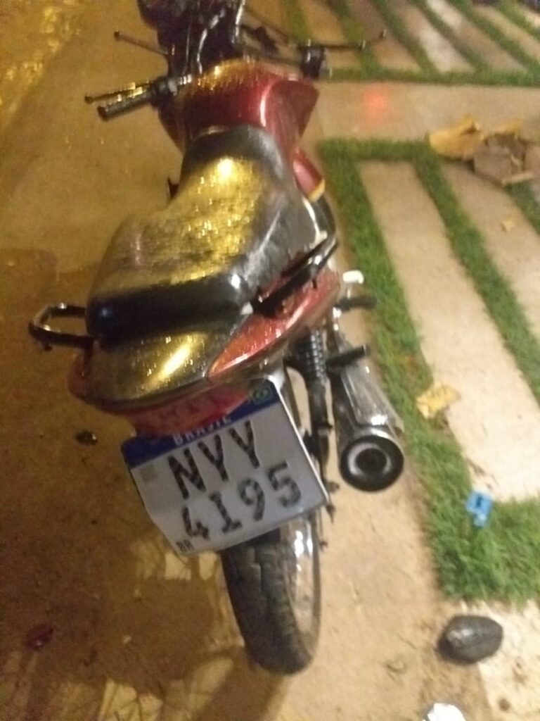 Moto envolvida no acidente. Foto: Reprodução Smtran