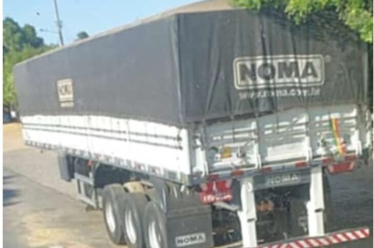 Carreta furtada em Carinhanha