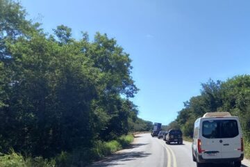 Presos sendo transferidos de Guanambi para Brumado. Foto: Reprodução Polícia Civil