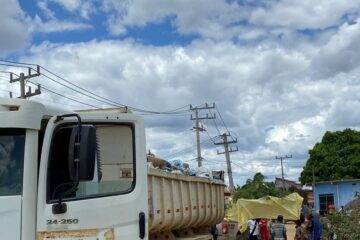 O acidente aconteceu na manhã desta quinta-feira (16)