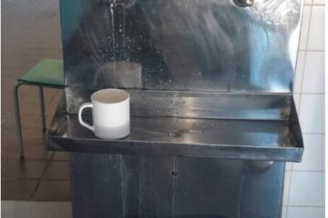 Bebedouro com problema