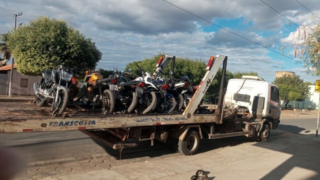 Motocicletas apreendidas. Foto: Polícia Militar