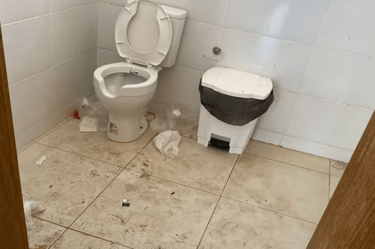 Banheiro do presídio de Brumado. Foto: Reprodução Achei Sudoeste