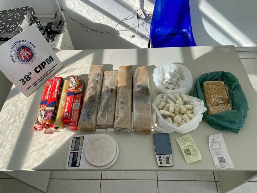 Drogas apreendidas em Bom Jesus da Lapa. Foto: Polícia Militar