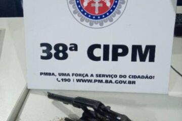 Arma apreendida em Riacho de Santana. Foto: Polícia Militar