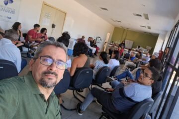 Reunião no Centro Cultural. Foto: João Roberto