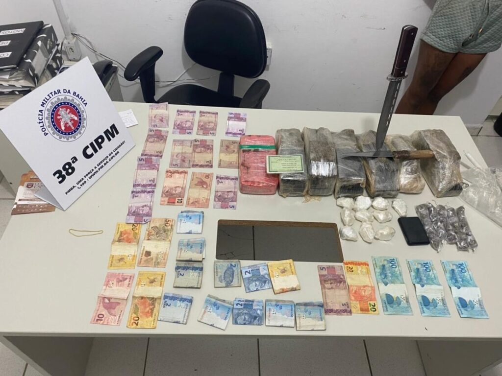 Material apreendido em Bom Jesus da Lapa. Foto: Polícia Militar