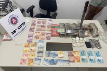 Material apreendido em Bom Jesus da Lapa. Foto: Polícia Militar