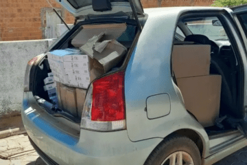 O motorista foi preso transportando cigarro sem nota. Foto: Polícia MIlitar