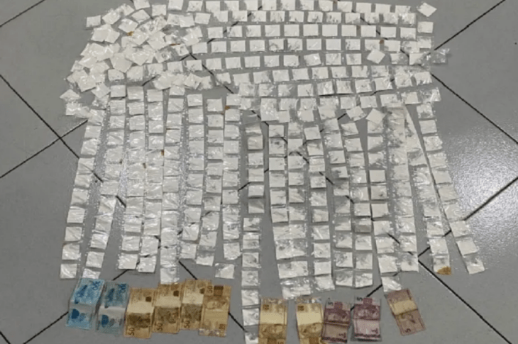 Material apreendido em Macaúbas. Foto: 4ª CIPM