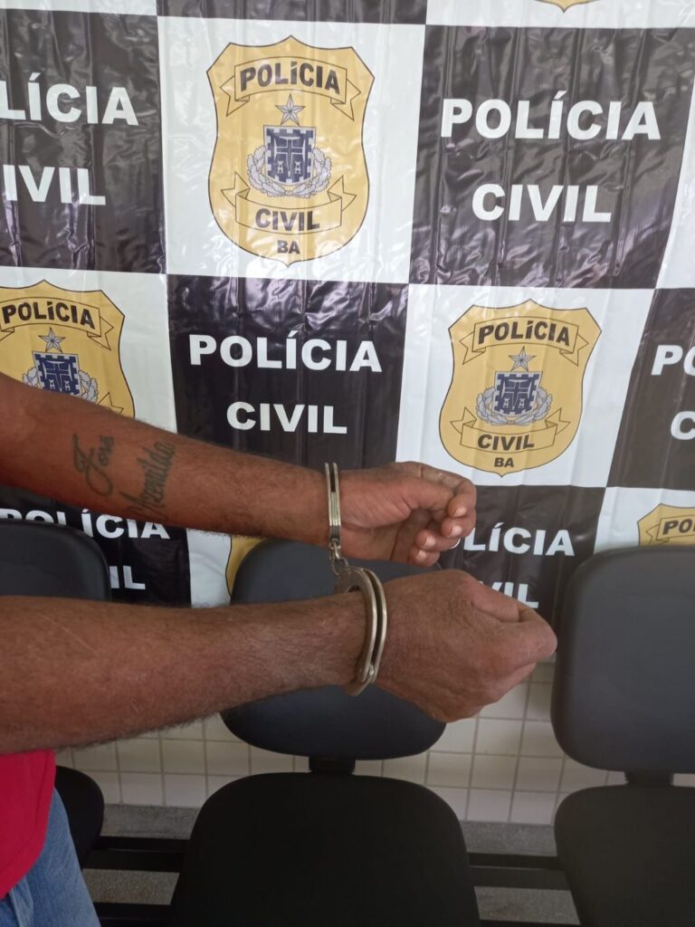 O preso é investigado por tentativa de homicídio contra o enteado, no povoado de barrinha, na zona rural de município.