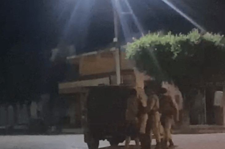 Homem preso em Feira da Mata.