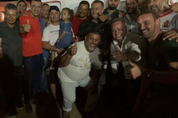 Equipe na inauguração