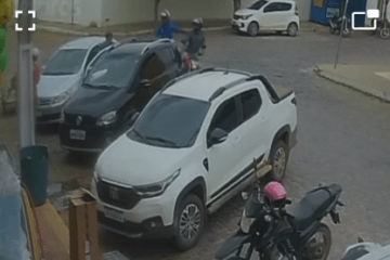 Sistema de segurança mostra momento do assalto