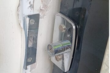 Fechadura da clínica Acolher. Foto: Polícia Militar